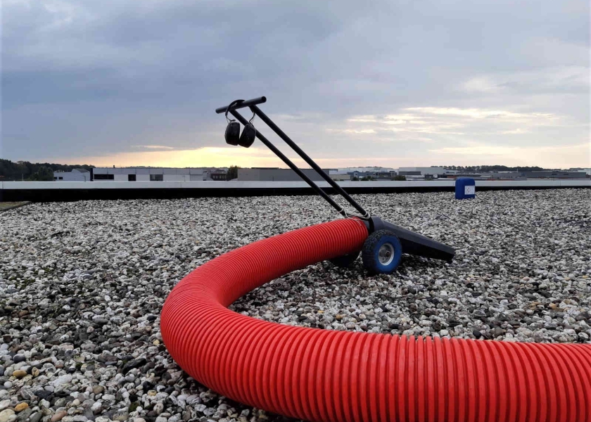 Dakgrind verwijderen voor zonnepanelen Urk