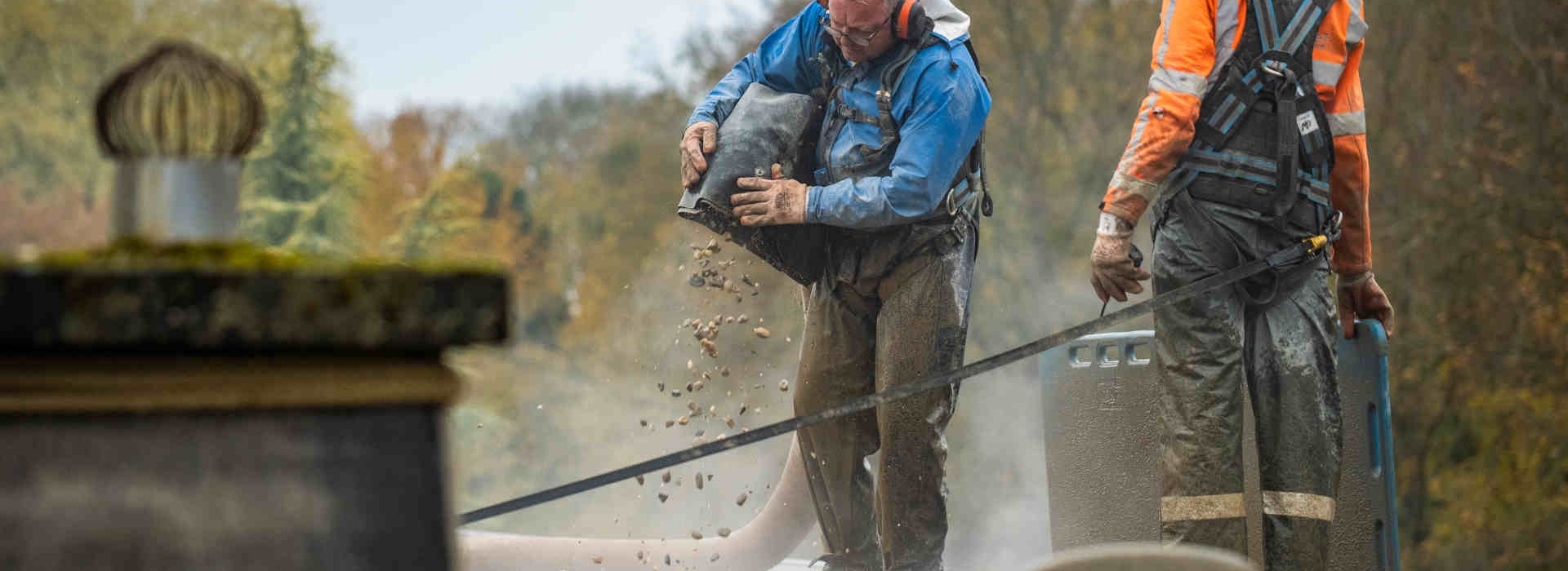 Dakgrind aanbrengen