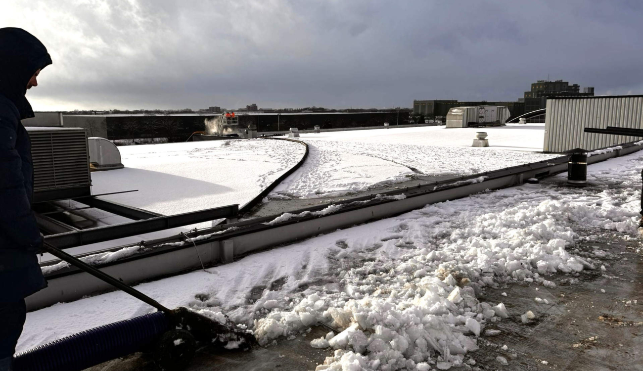 Zuigen van sneeuw met speciale zuigmond